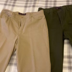 Gloria Vanderbilt Jeans - 2 Pairs